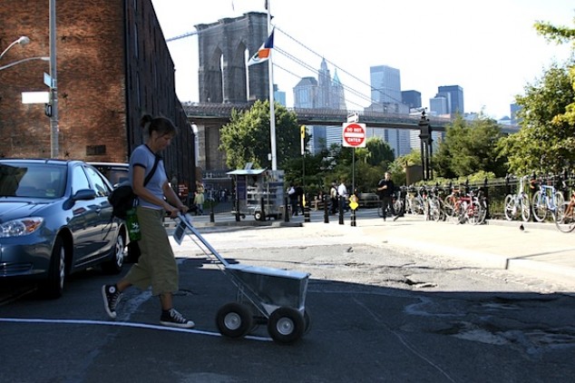 Eve Mosher chalking the streets of Brooklyn for HighWaterLine NYC (2007) | photo by Hose Cedeno